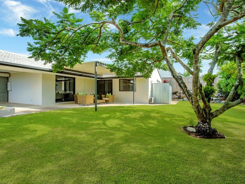 Photo - 3 Tiley Court, Highland Park QLD 4211 - Image 3