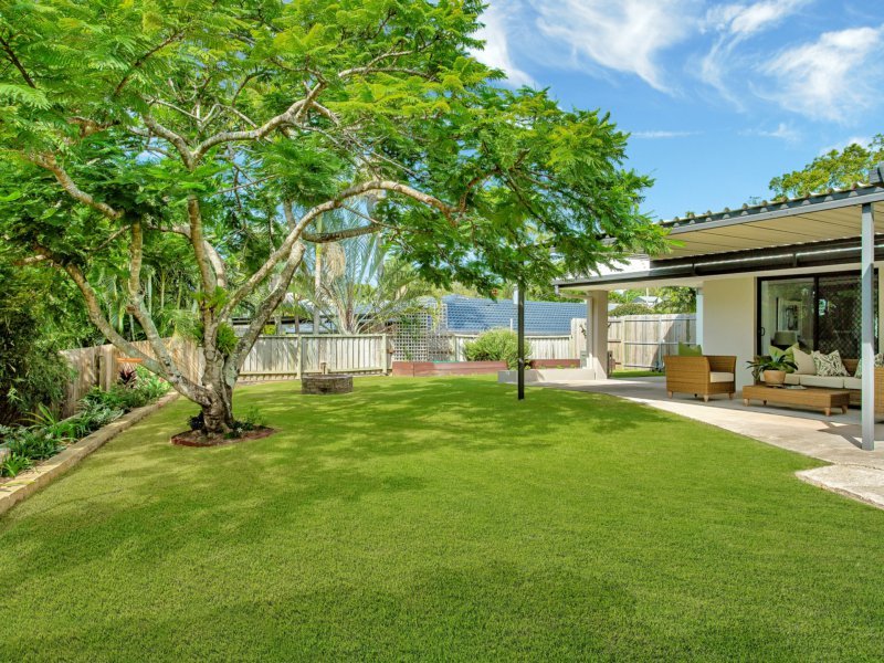 Photo - 3 Tiley Court, Highland Park QLD 4211 - Image 4