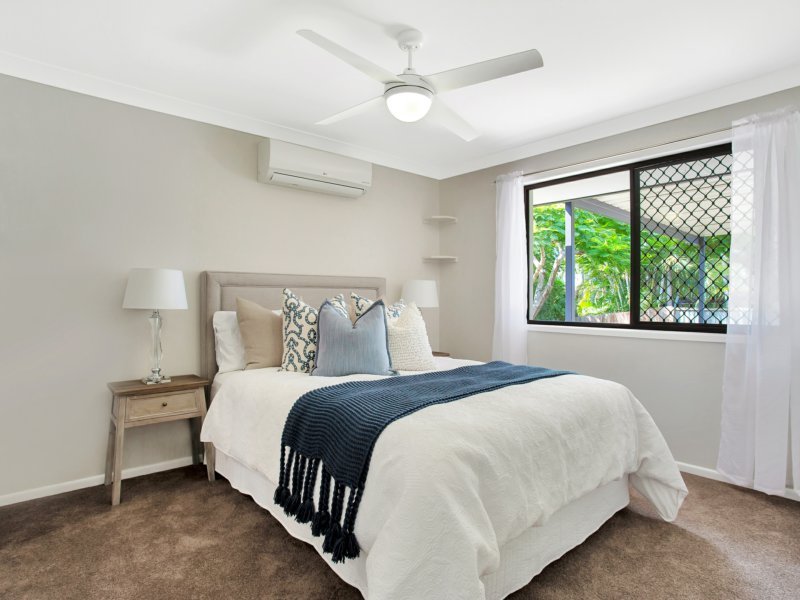 Photo - 3 Tiley Court, Highland Park QLD 4211 - Image 11