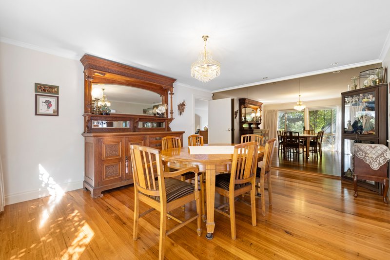 Photo - 3 Timmothy Drive, Wantirna South VIC 3152 - Image 3