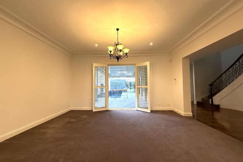 Photo - 3 Tiro Court, Hawthorn East VIC 3123 - Image 10