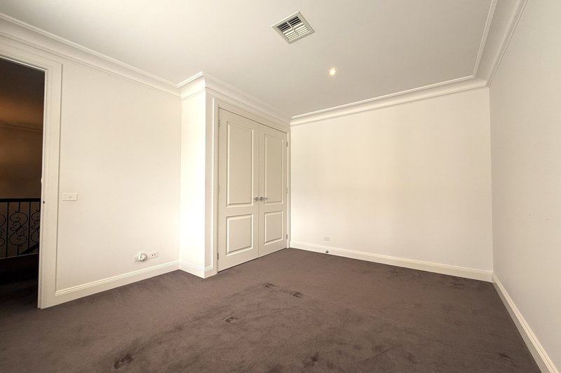 Photo - 3 Tiro Court, Hawthorn East VIC 3123 - Image 13