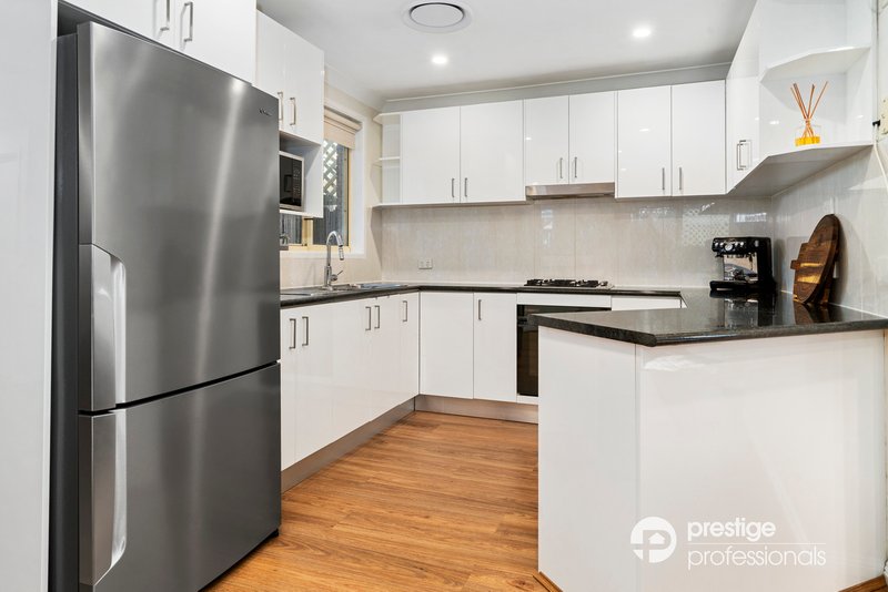 Photo - 3 Tocal Court, Wattle Grove NSW 2173 - Image 6