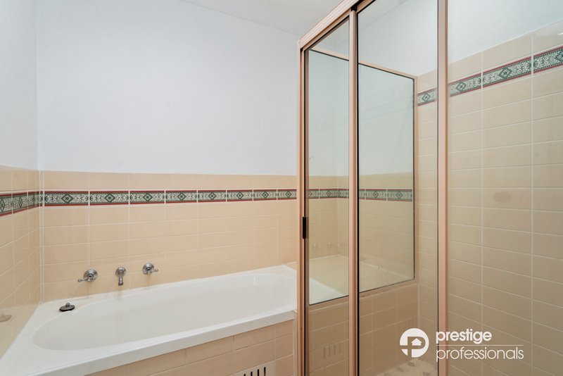 Photo - 3 Tocal Court, Wattle Grove NSW 2173 - Image 11