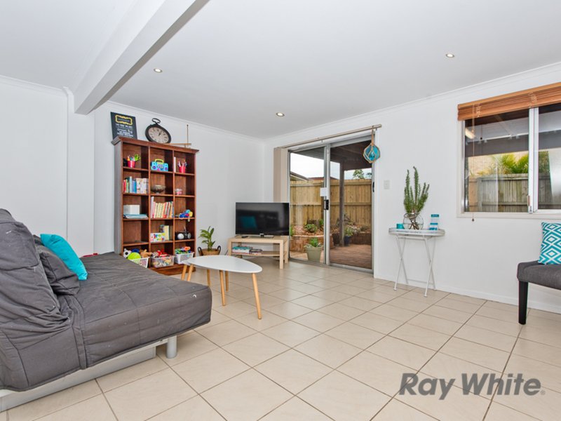 Photo - 3 Toormore Street, Bracken Ridge QLD 4017 - Image 11