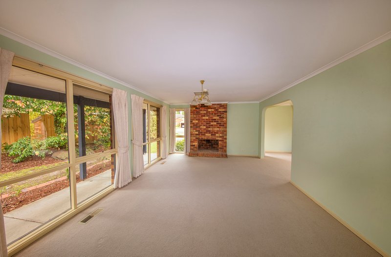 Photo - 3 Topaz Court, Wantirna South VIC 3152 - Image 2