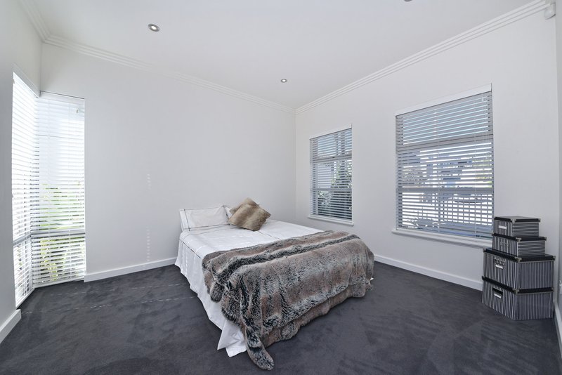 Photo - 3 Torquay Pass, Mindarie WA 6030 - Image 4