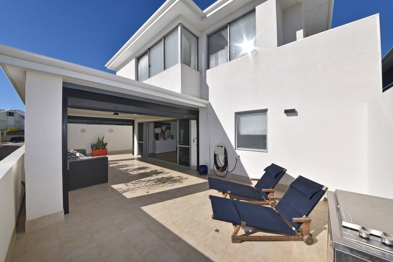 Photo - 3 Torquay Pass, Mindarie WA 6030 - Image 21