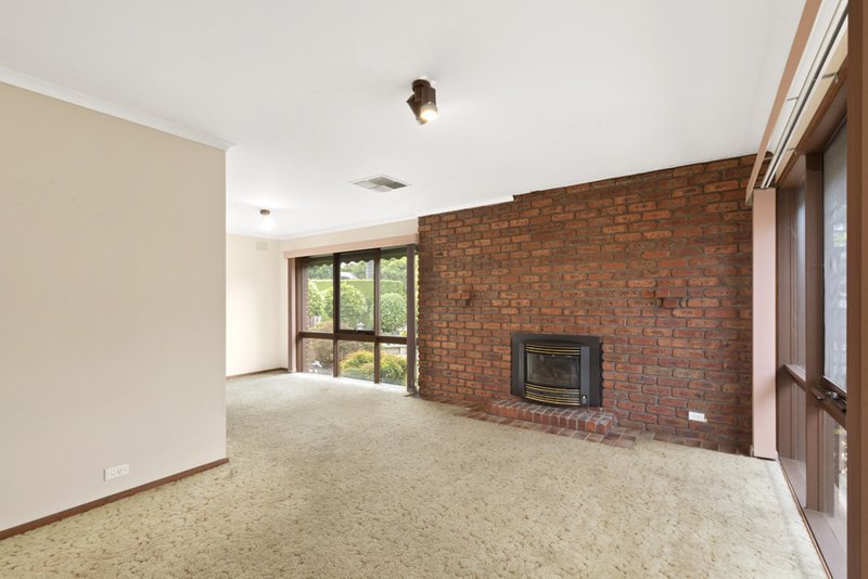 Photo - 3 Tortice Drive, Ringwood North VIC 3134 - Image 2