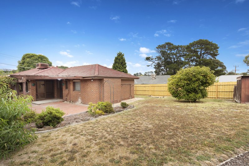 Photo - 3 Tortice Drive, Ringwood North VIC 3134 - Image 6