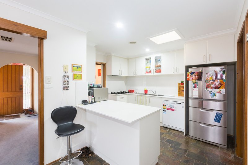 Photo - 3 Tovey Place, Florey ACT 2615 - Image 7