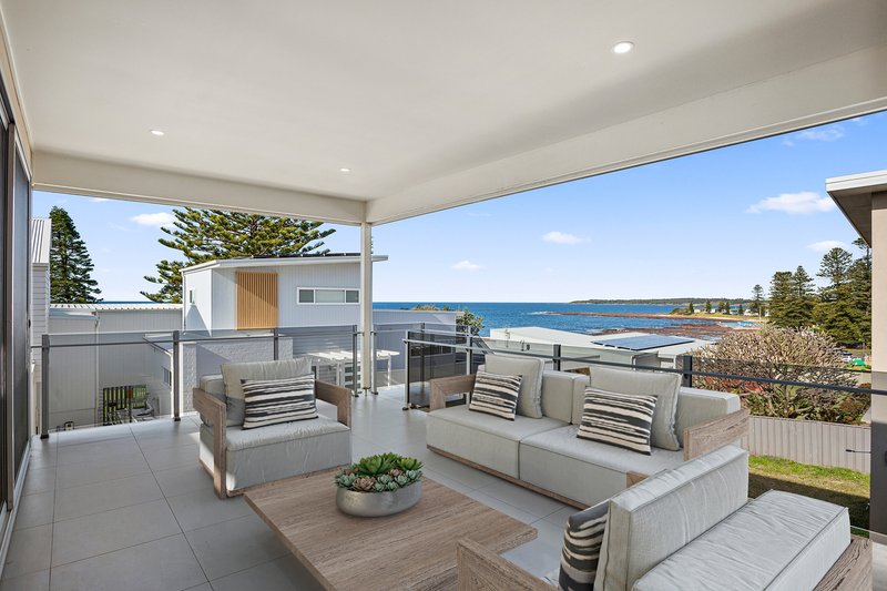 Photo - 3 Towns Street, Shellharbour NSW 2529 - Image 2