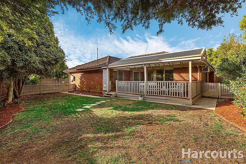 Photo - 3 Townview Avenue, Wantirna South VIC 3152 - Image 9