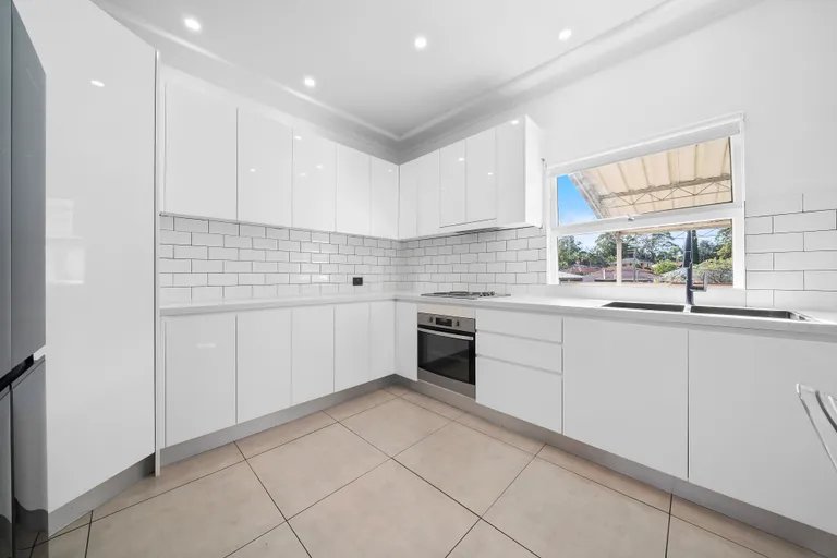 Photo - 3 Treloar Crescent, Chester Hill NSW 2162 - Image 7
