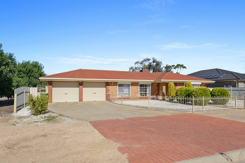 Photo - 3 Trenwith Street, Kadina SA 5554 - Image 2