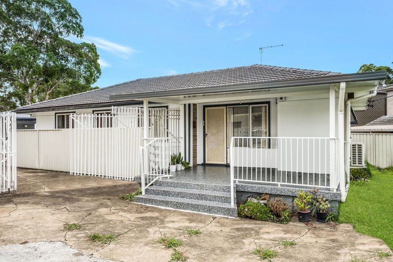 Photo - 3 Trevanna Street, Busby NSW 2168 - Image 2