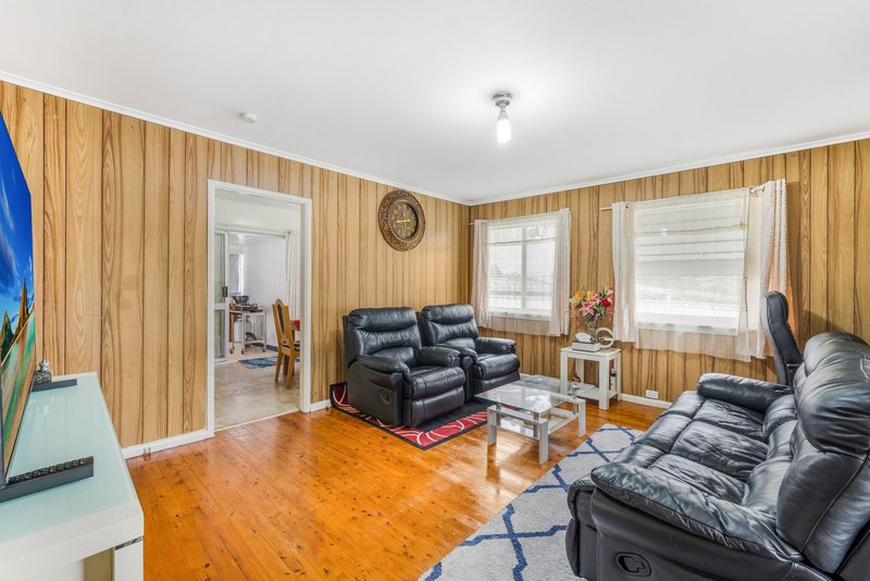 Photo - 3 Trevanna Street, Busby NSW 2168 - Image 3