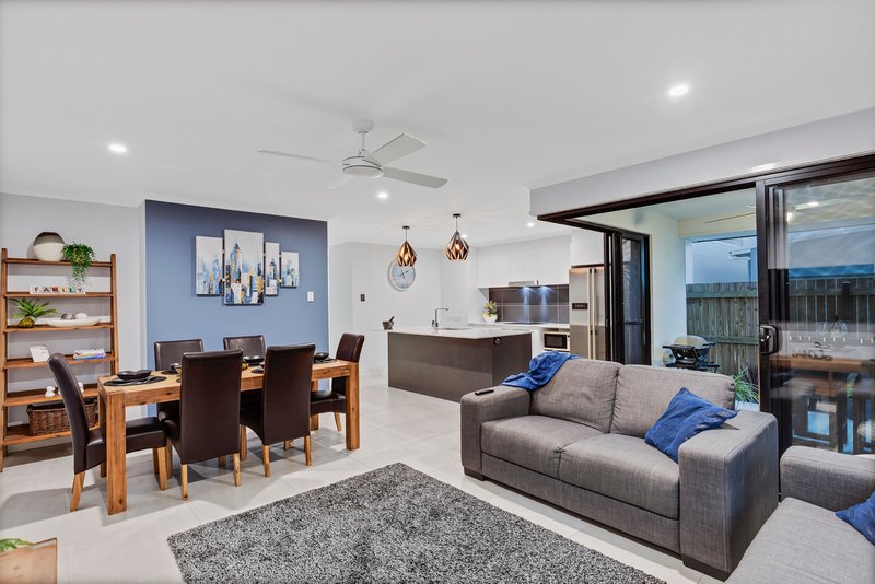 Photo - 3 Triumph Street, Birtinya QLD 4575 - Image 3