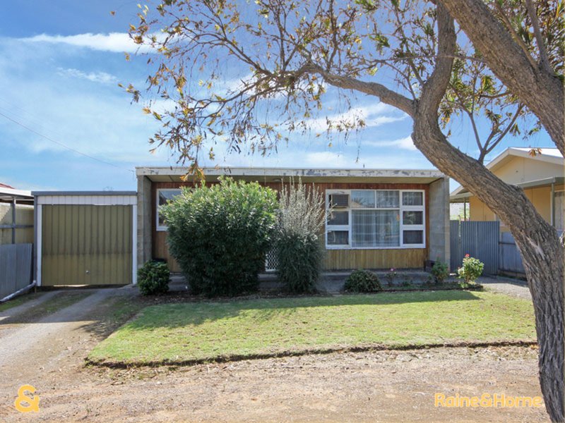 3 Tudor Avenue, Clovelly Park SA 5042