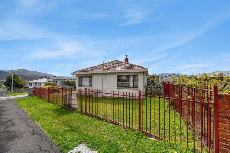 Photo - 3 Twelfth Avenue, West Moonah TAS 7009 - Image 3