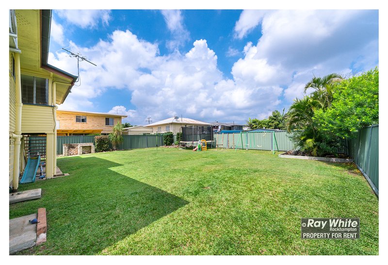 Photo - 3 Twigg Street, Park Avenue QLD 4701 - Image 3