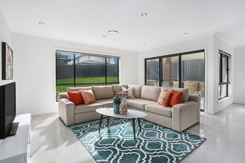 Photo - 3 Tynecastle Avenue, Kellyville NSW 2155 - Image 3