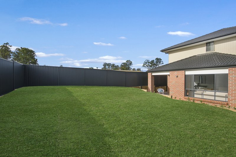 Photo - 3 Tynecastle Avenue, Kellyville NSW 2155 - Image 6