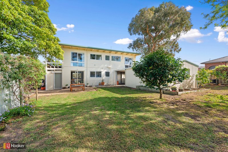 Photo - 3 Uplands Avenue, Lakes Entrance VIC 3909 - Image 19