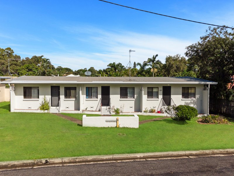 Photo - 3 Urangan Street, Torquay QLD 4655 - Image 4