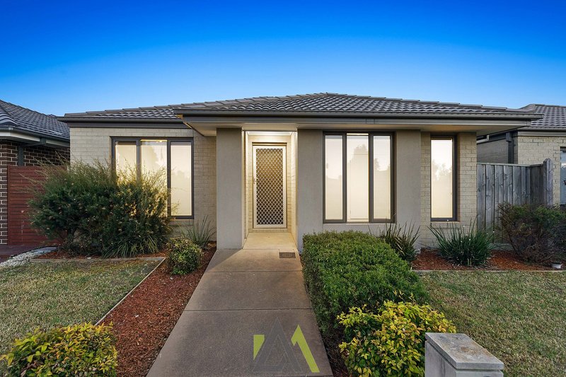 3 Valentine Lane, Cranbourne North VIC 3977