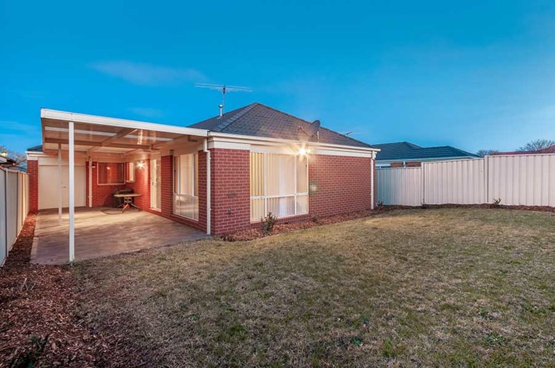 Photo - 3 Valhalla Place, Craigieburn VIC 3064 - Image 7