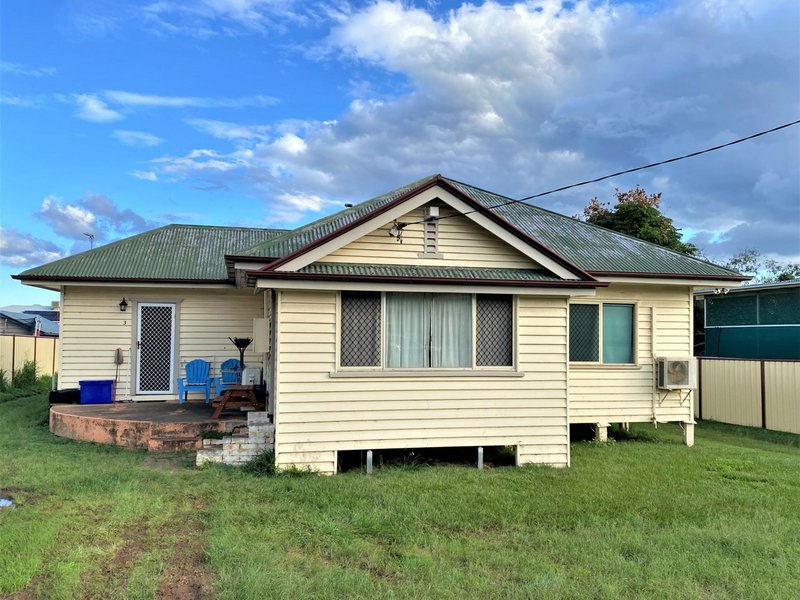 Photo - 3 Venman Street, Kingaroy QLD 4610 - Image