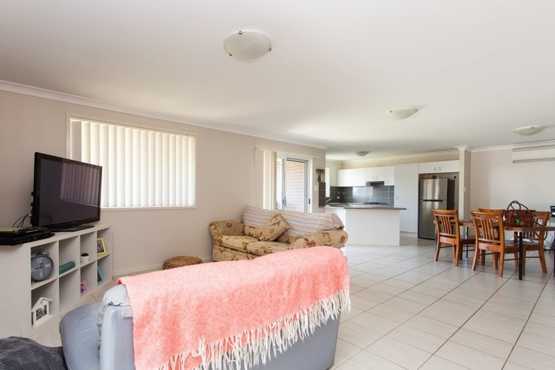 Photo - 3 Verdelho Avenue, Cessnock NSW 2325 - Image 6