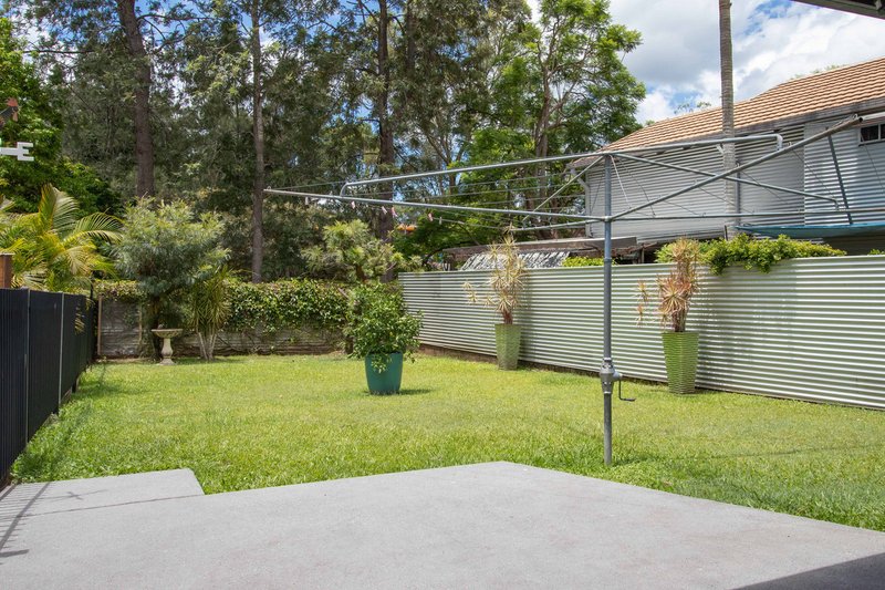 Photo - 3 Veronica Avenue, Daisy Hill QLD 4127 - Image 14