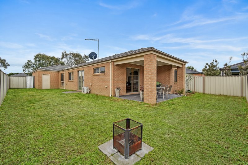 Photo - 3 Victory Drive, Pakenham VIC 3810 - Image 13