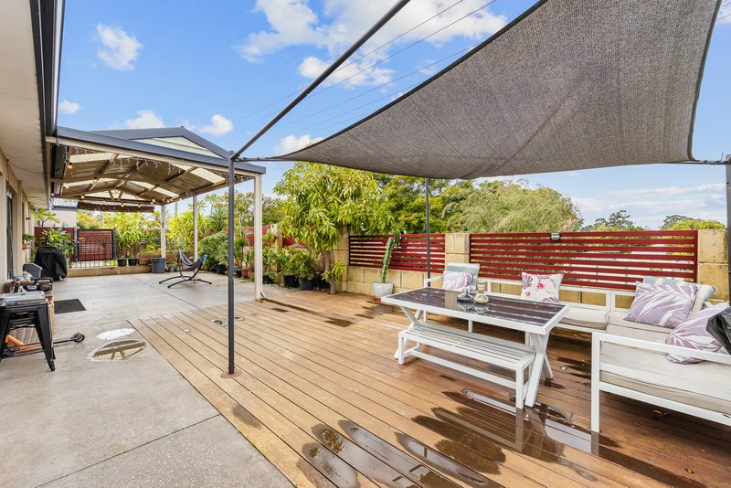 Photo - 3 Vidler Street, Cloverdale WA 6105 - Image 14