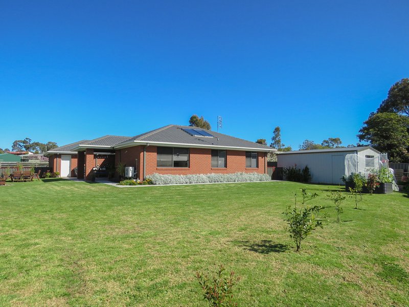 Photo - 3 Village Fair Drive, Newlands Arm VIC 3875 - Image 22