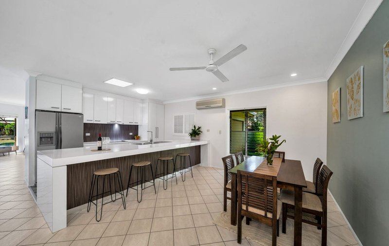 Photo - 3 Village Terrace, Redlynch QLD 4870 - Image 4