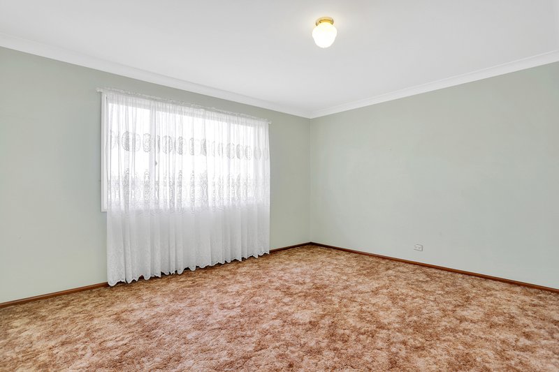 Photo - 3 Violet Place, Greystanes NSW 2145 - Image 6