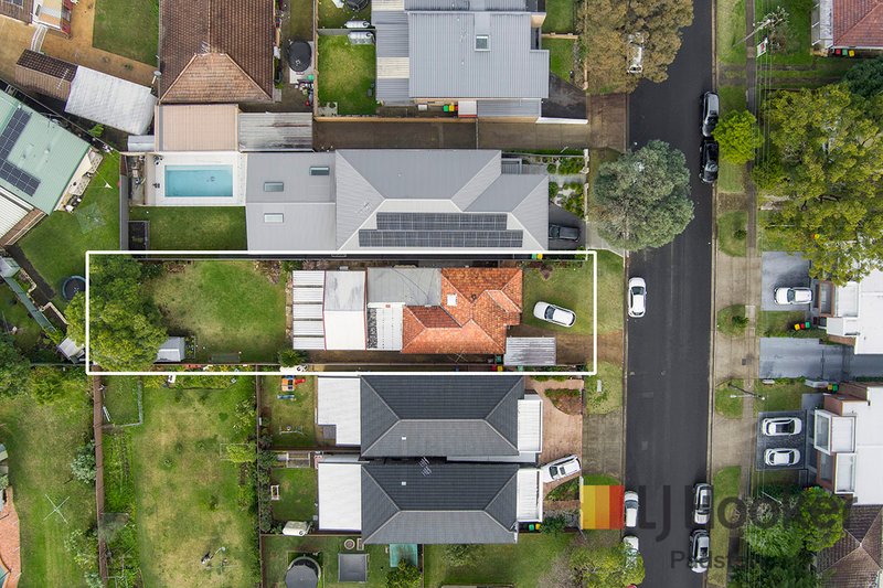 Photo - 3 Virginius Street, Padstow NSW 2211 - Image 10