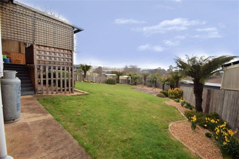 Photo - 3 Vista Court, Deloraine TAS 7304 - Image 2