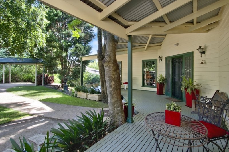 Photo - 3 Vista Place, Kurrajong Heights NSW 2758 - Image 3