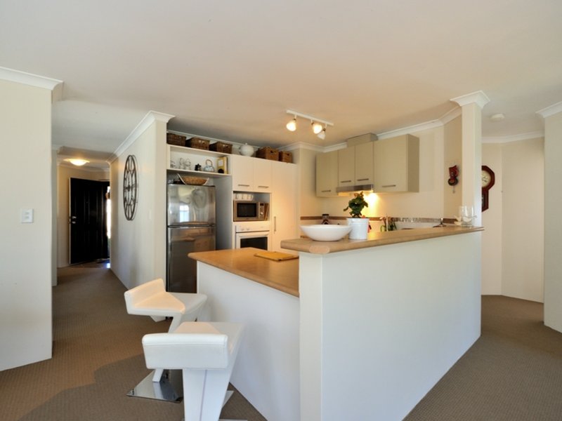 Photo - 3 Volcans Mews , Port Kennedy WA 6172 - Image 21