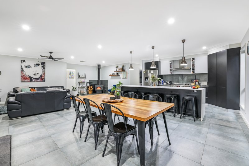 Photo - 3 Wagtail Close, Tamworth NSW 2340 - Image 3