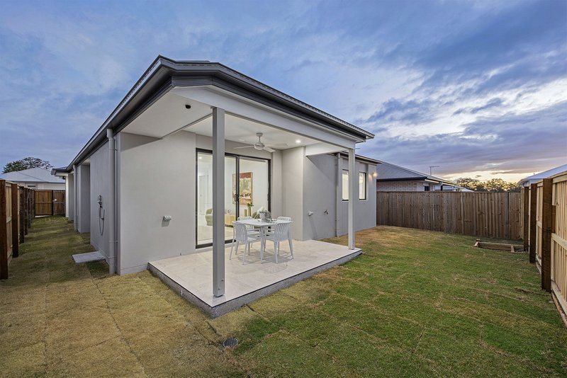 Photo - 3 Walker Street, Park Ridge QLD 4125 - Image 18
