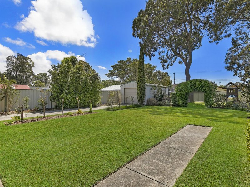 Photo - 3 Wall Road, Gorokan NSW 2263 - Image 9