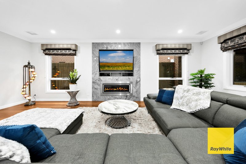 Photo - 3 Wallagaraugh Parkway, Wollert VIC 3750 - Image 9