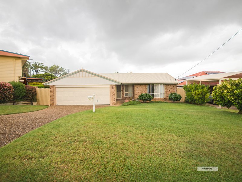 Photo - 3 Walls Street, Norman Gardens QLD 4701 - Image 2