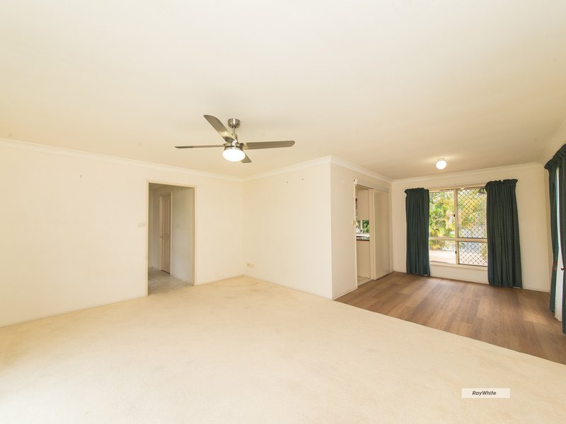 Photo - 3 Walls Street, Norman Gardens QLD 4701 - Image 3