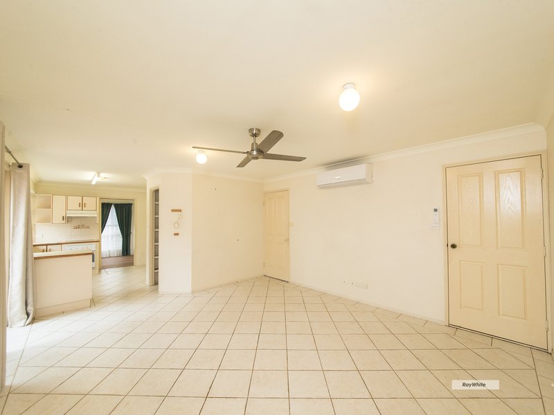 Photo - 3 Walls Street, Norman Gardens QLD 4701 - Image 4